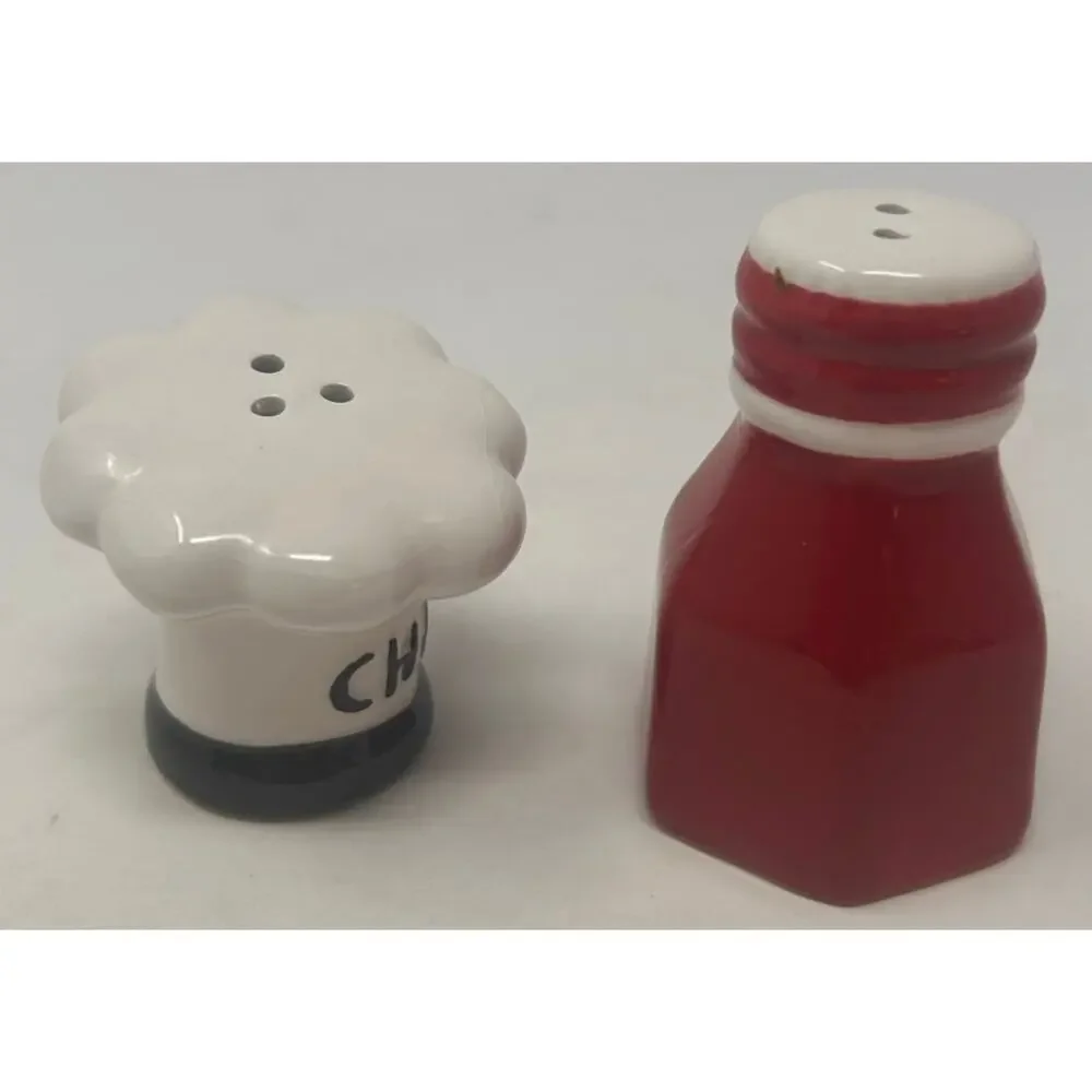 Ketchup & Chef Top Hat Salt and‎ Pepper Shakers Red White Black